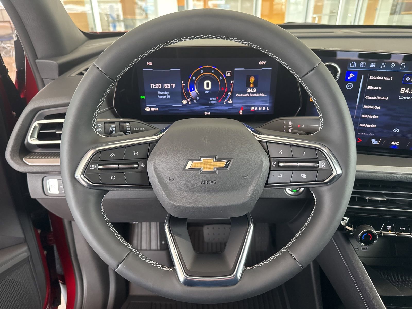 2026 Chevrolet Traverse LT - Photo 25