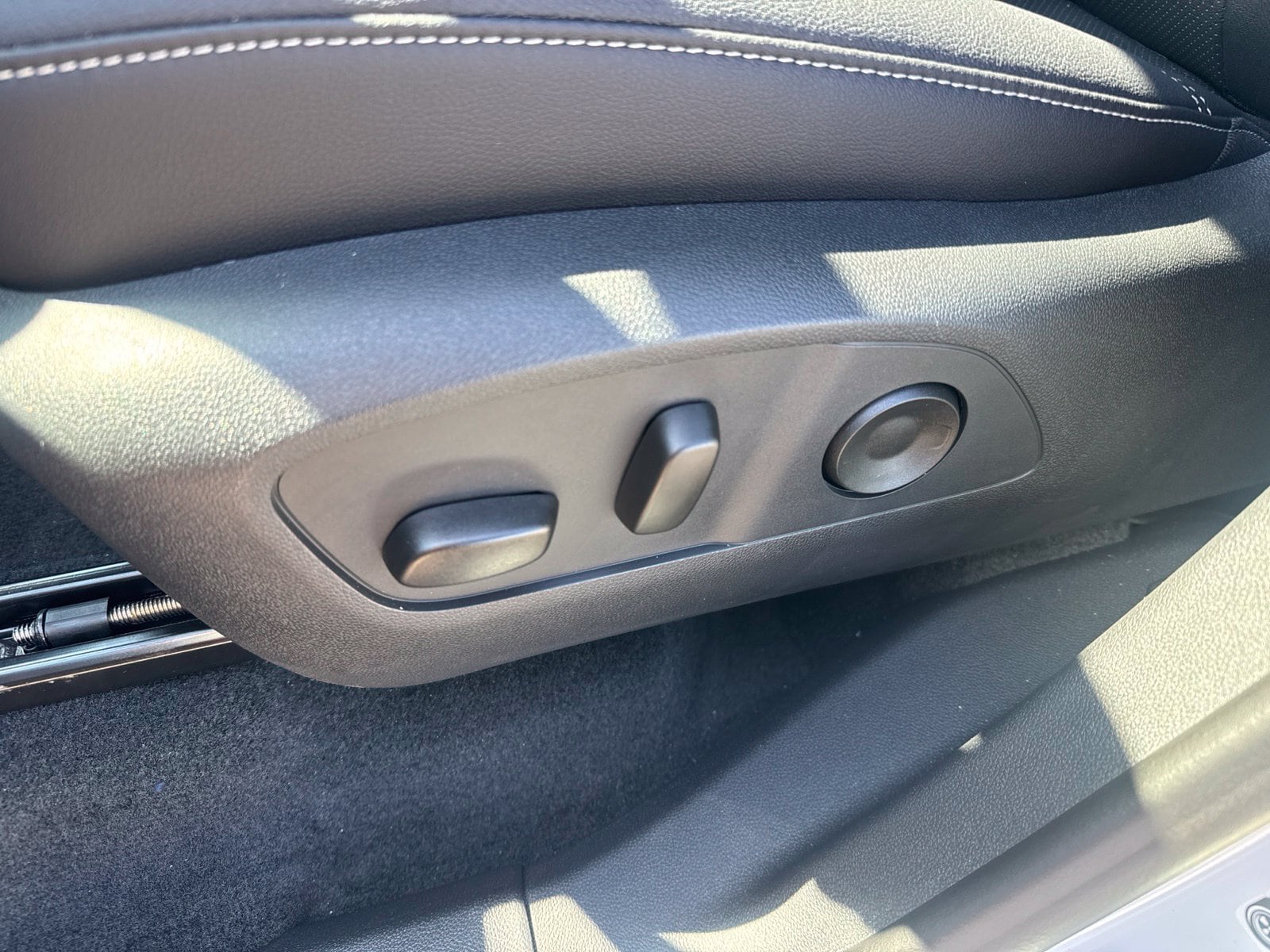 2026 Chevrolet Traverse LT - Photo 21