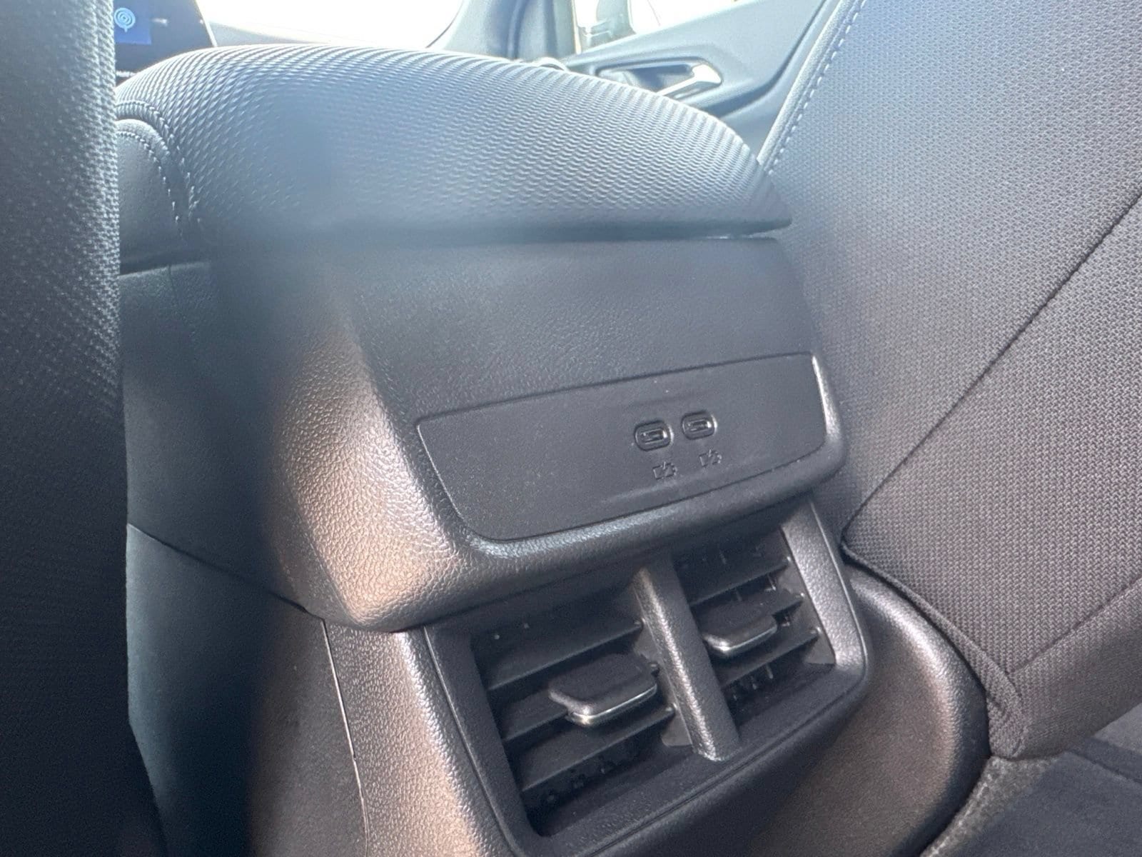 2027 Chevrolet Equinox LT - Photo 13