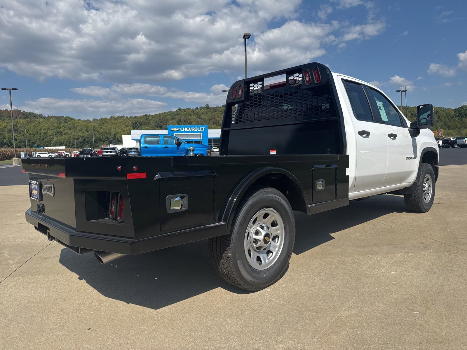 2024 Chevrolet Silverado 3500HD Work Truck photo 4