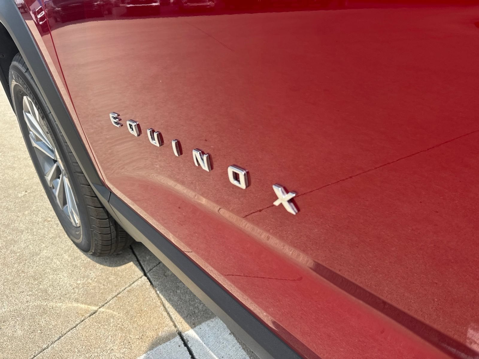 2027 Chevrolet Equinox LT - Photo 10
