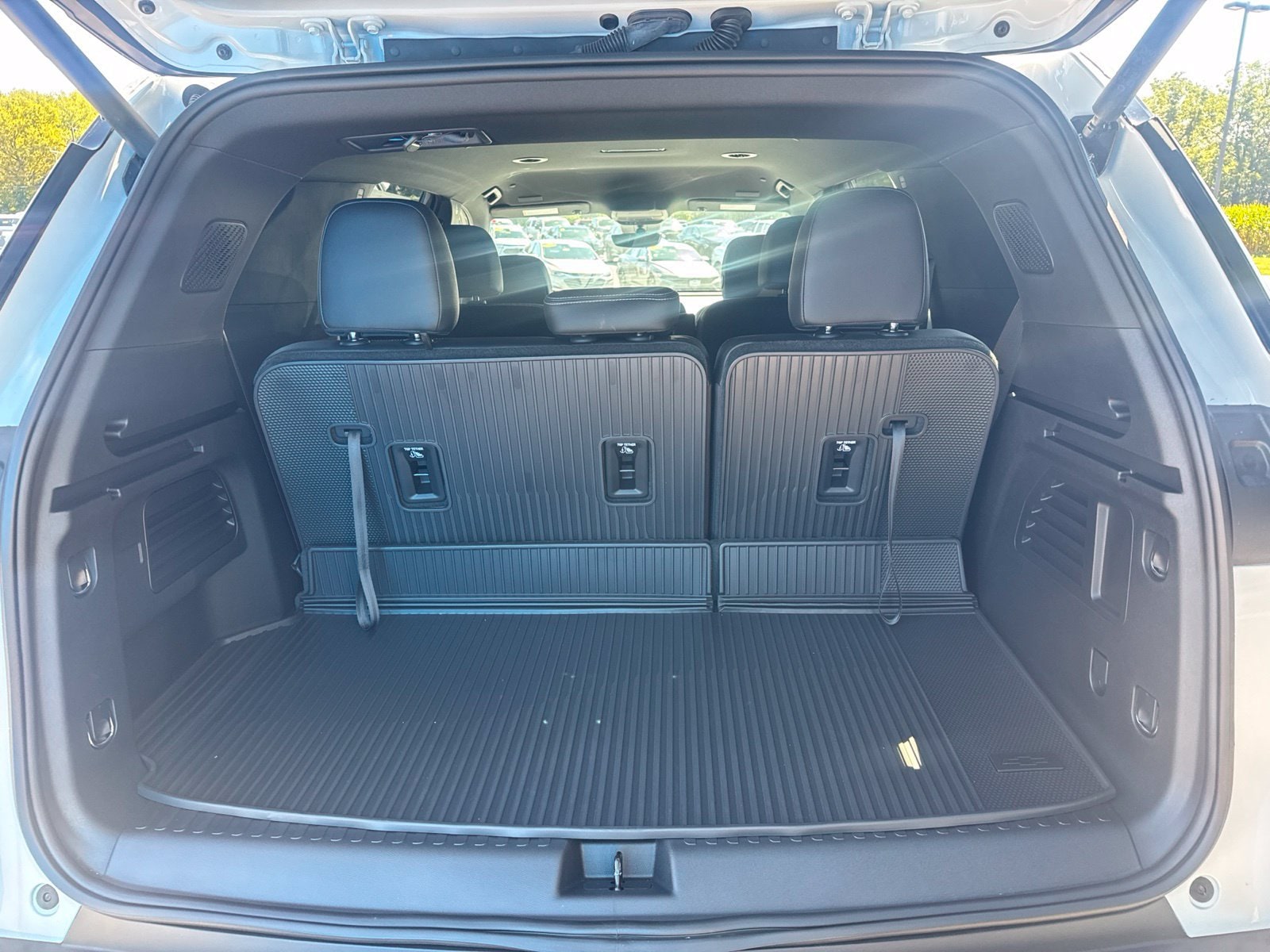 2026 Chevrolet Traverse LT - Photo 12