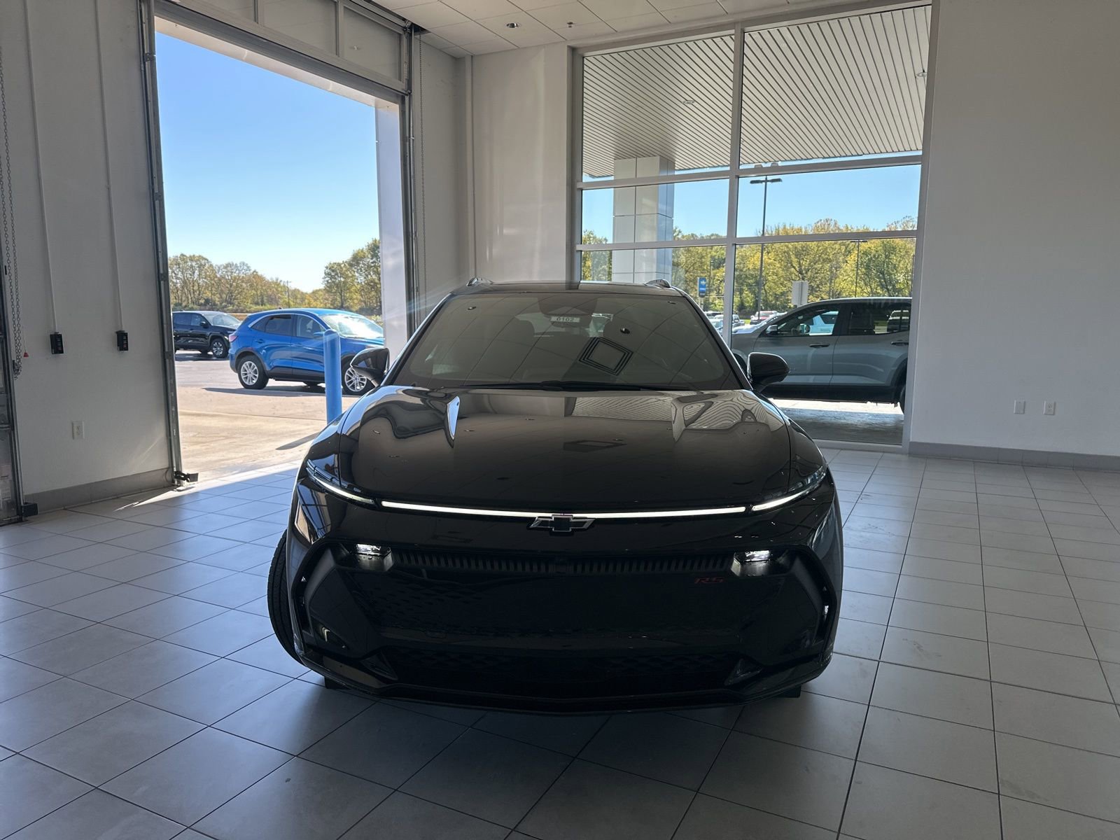 2025 Chevrolet Equinox EV 3RS photo 2