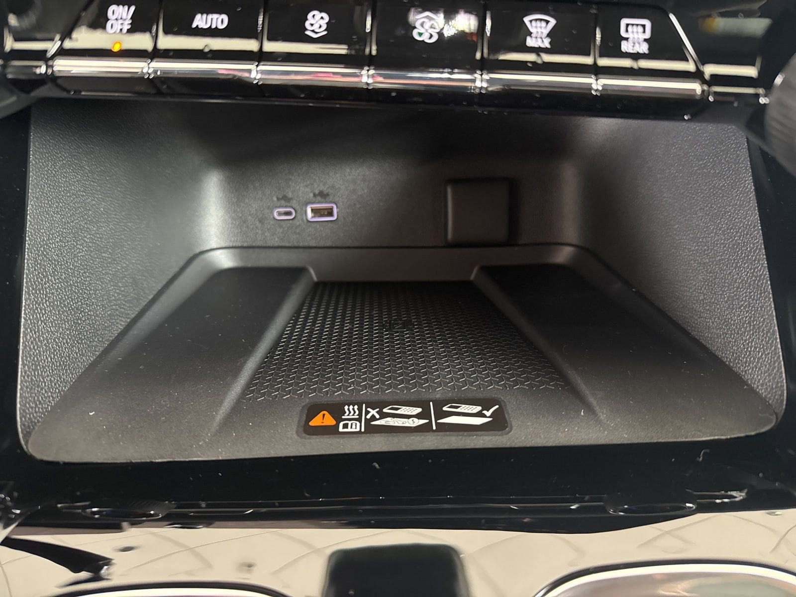 2026 Chevrolet Traverse LT - Photo 30