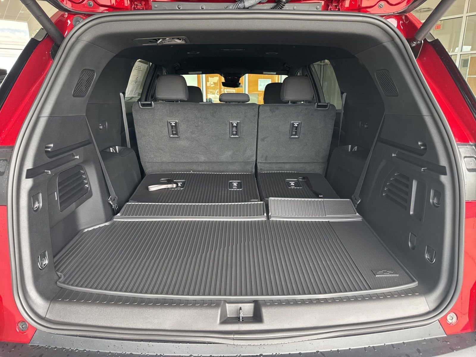 2026 Chevrolet Traverse LT - Photo 12