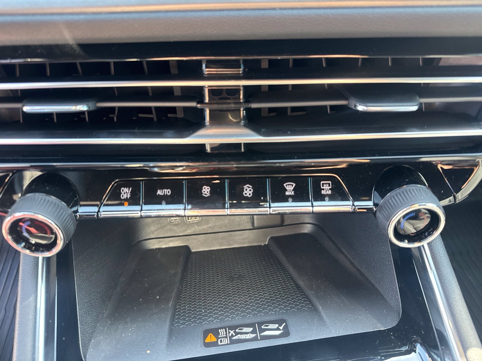 2026 Chevrolet Traverse LT - Photo 29