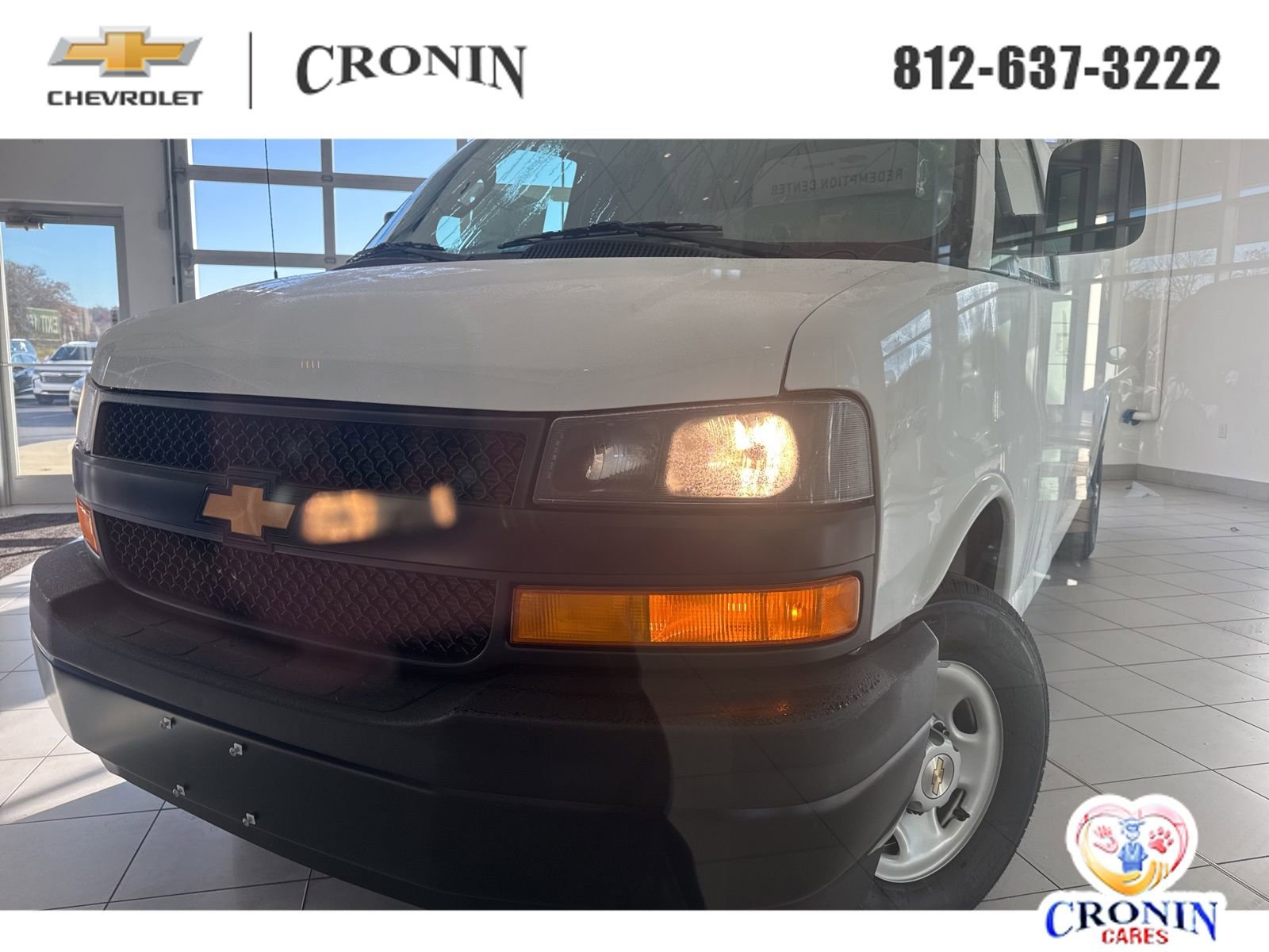 2025 Chevrolet Express Cargo Work Van's photo