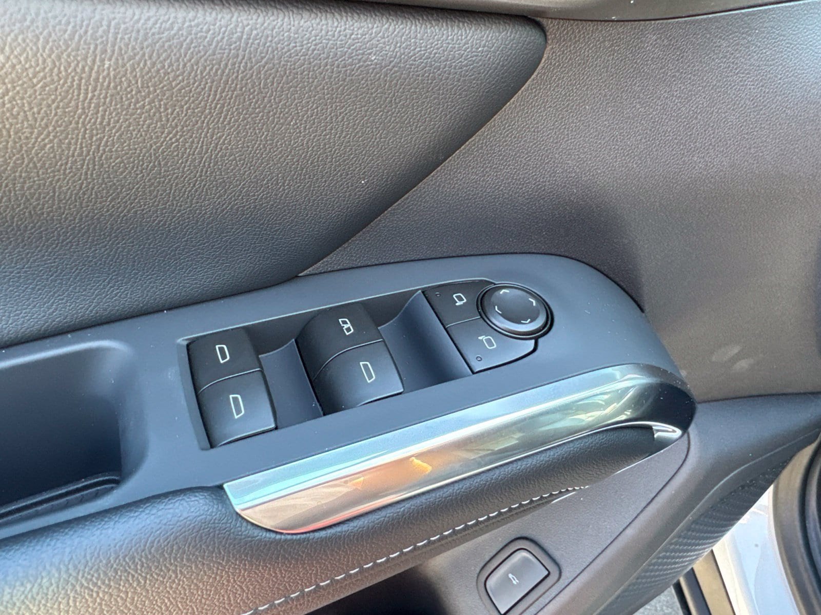 2026 Chevrolet Traverse LT - Photo 17