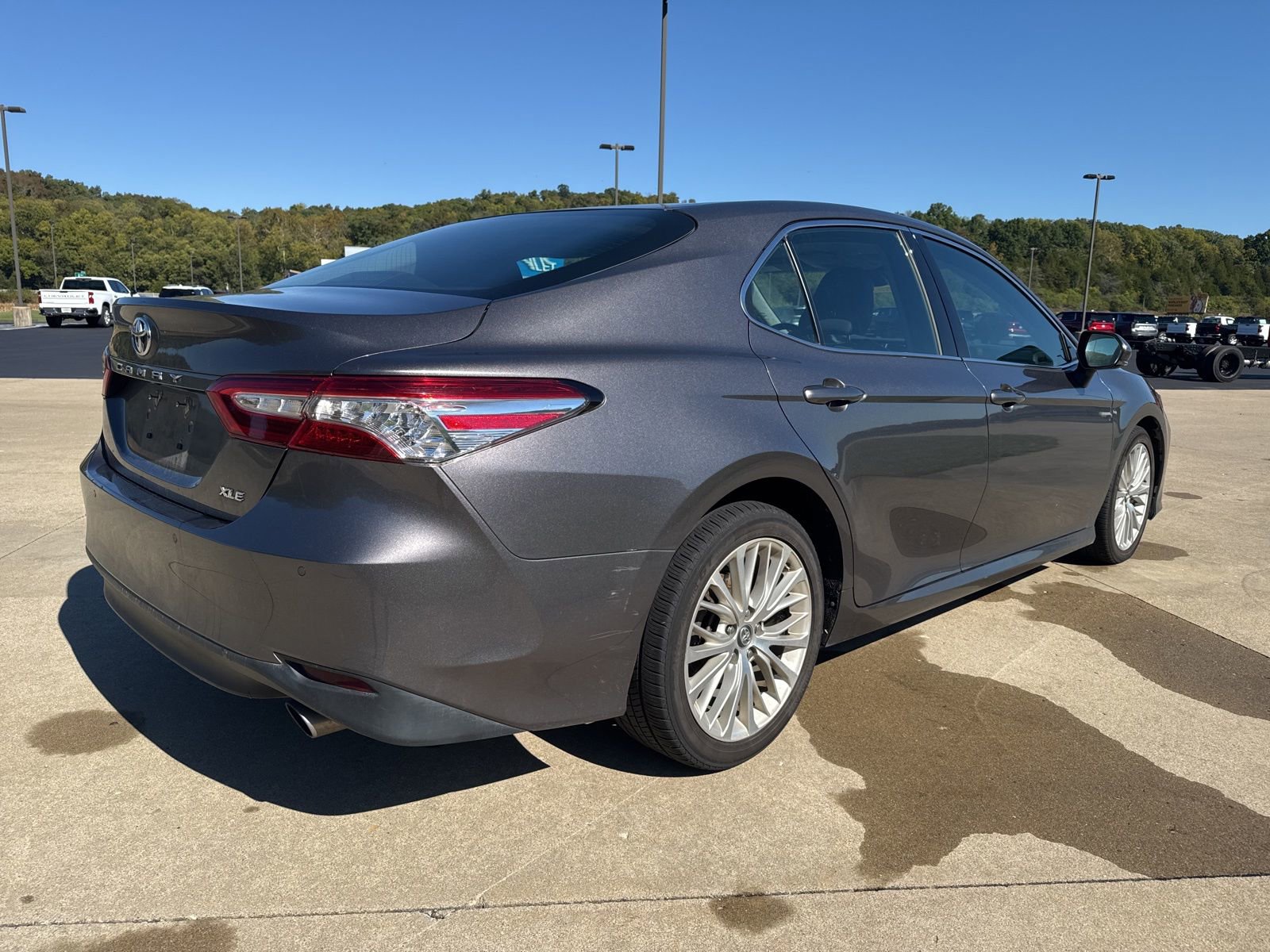 2018 Toyota Camry LE photo 4