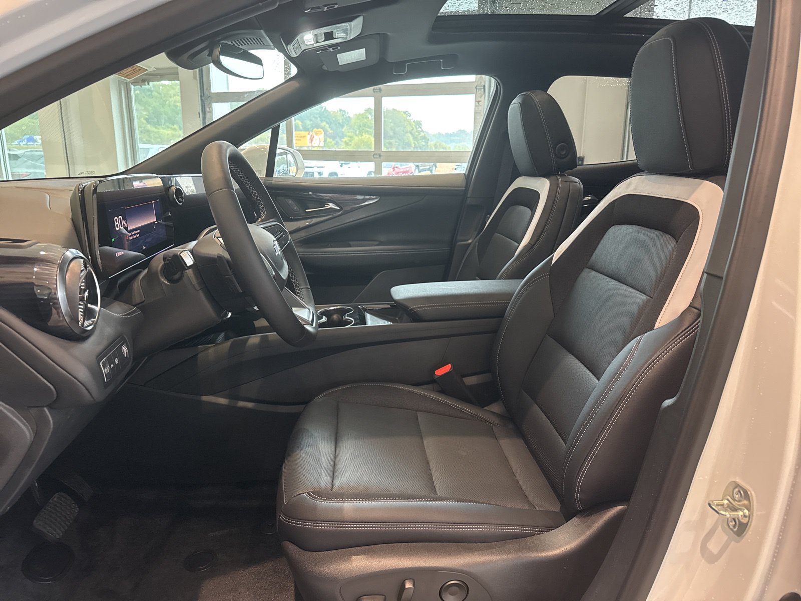 2026 Chevrolet Blazer EV LT - Photo 18