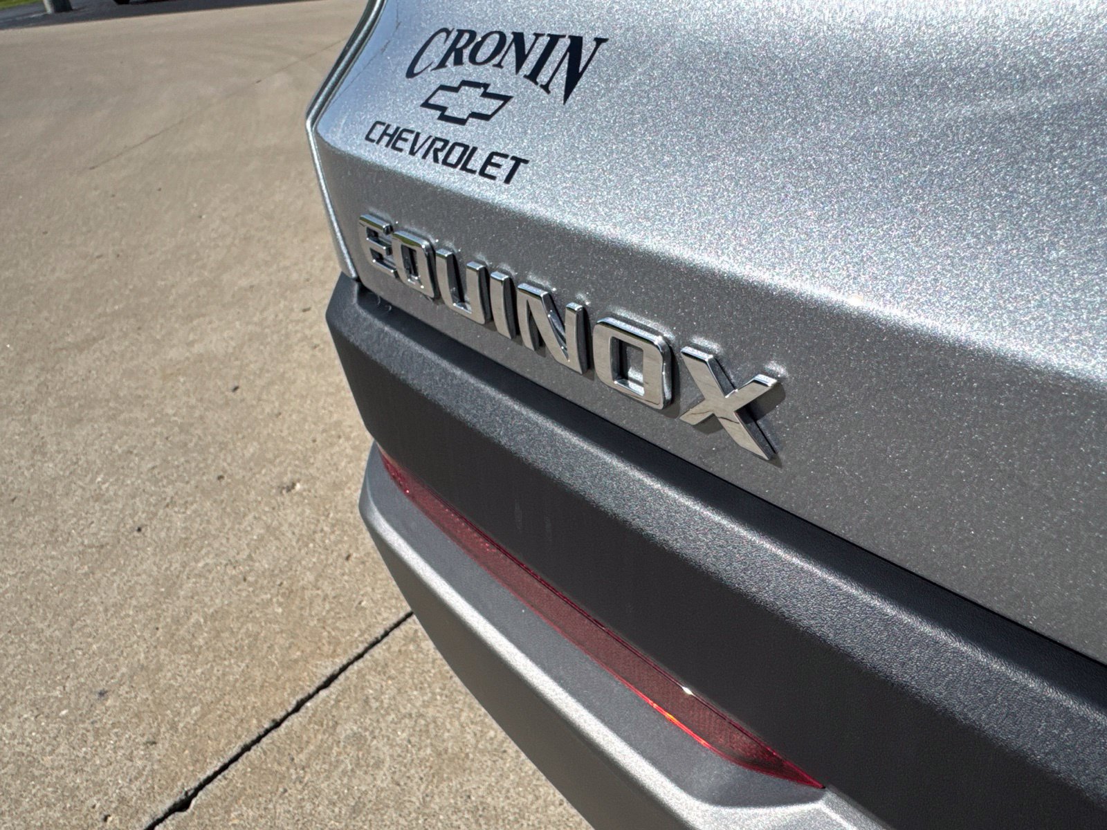 2027 Chevrolet Equinox LT - Photo 7