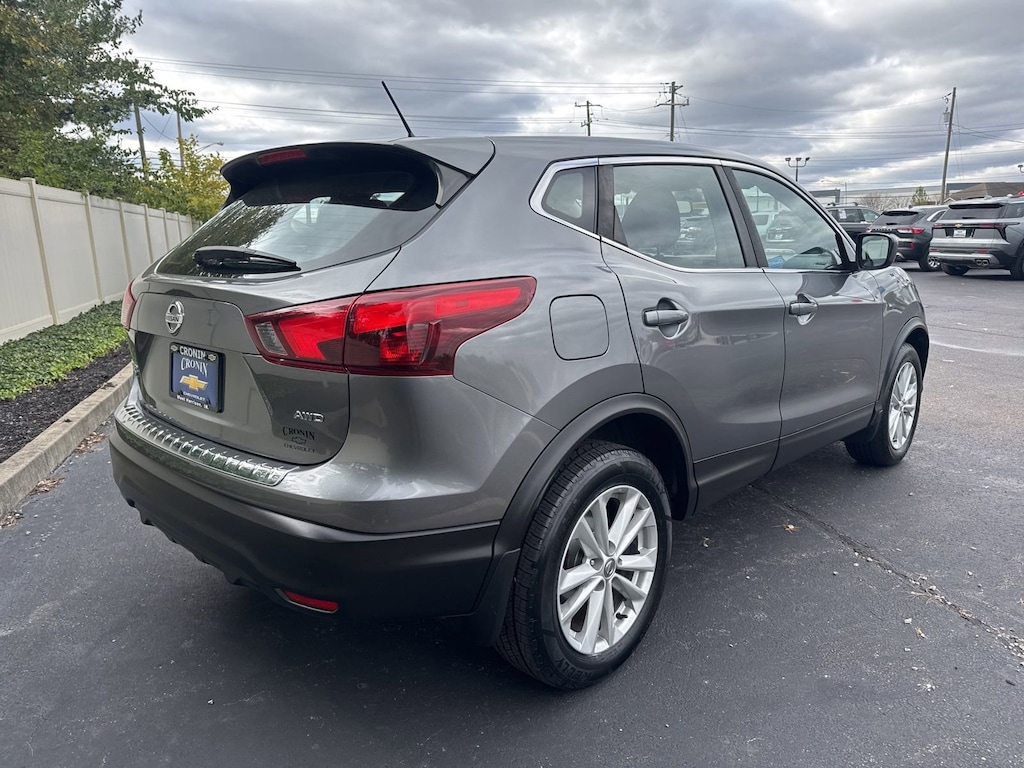 Used 2017 Nissan Rogue Sport S SUV