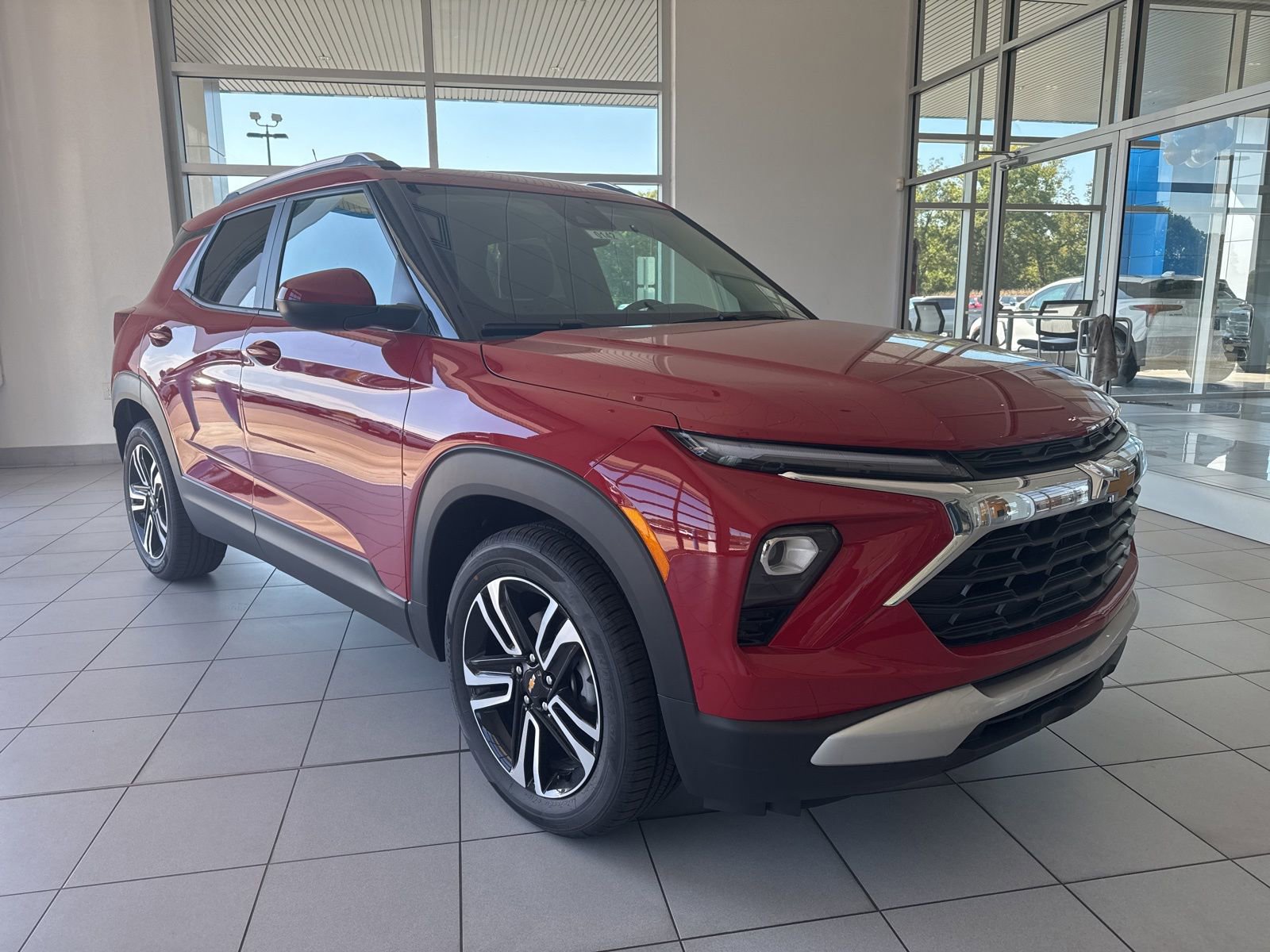 2026 Chevrolet Trailblazer LT photo 2