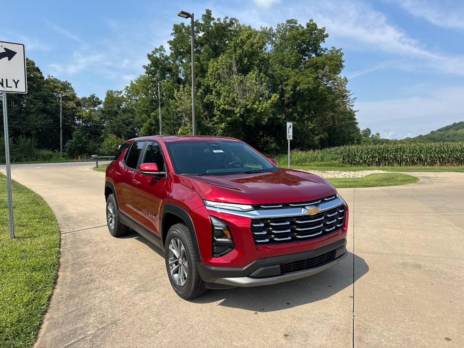 2027 Chevrolet Equinox LT - Photo 3
