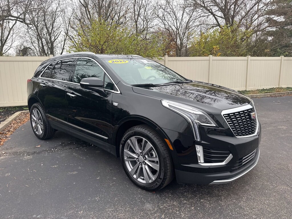 Used 2025 CADILLAC XT5 Premium Luxury SUV