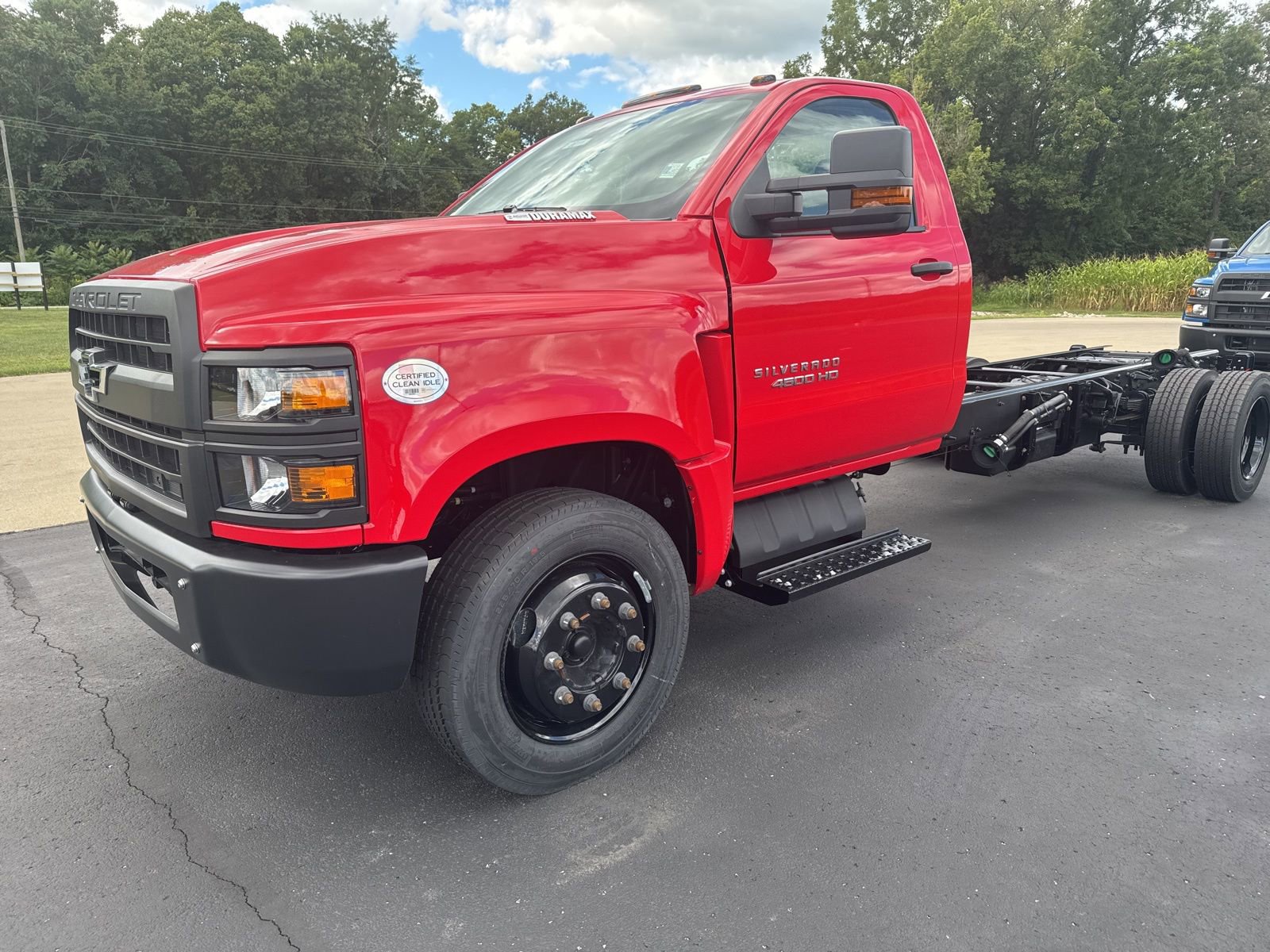 2024 Chevrolet Silverado 4500HD Work Truck photo 2