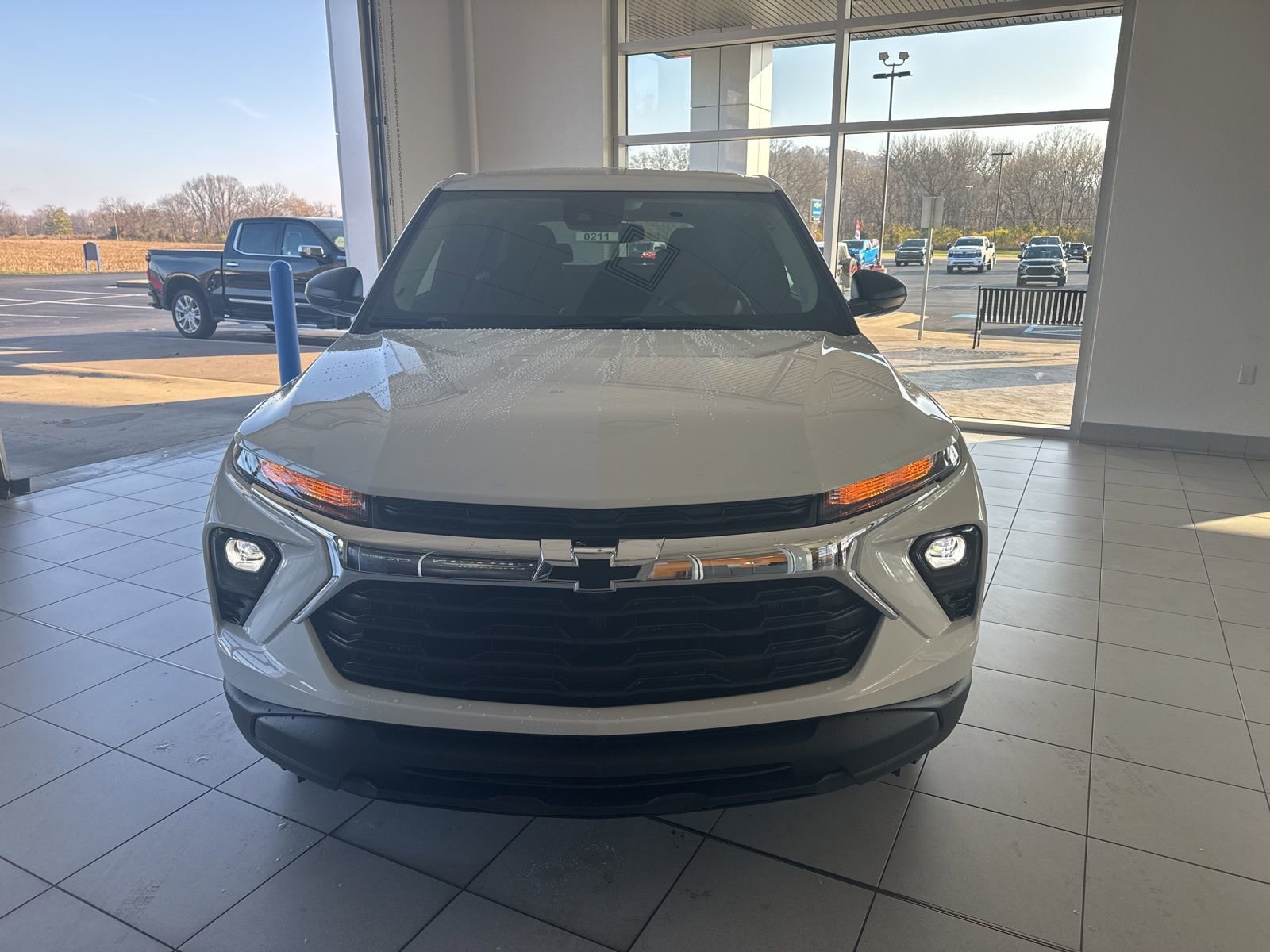 2026 Chevrolet Trailblazer LS photo 2