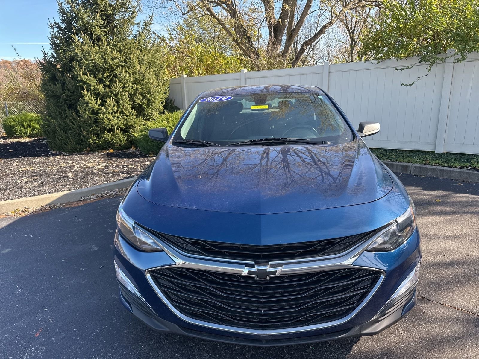 Used 2019 Chevrolet Malibu 1RS with VIN 1G1ZG5ST9KF205803 for sale in West Harrison, IN