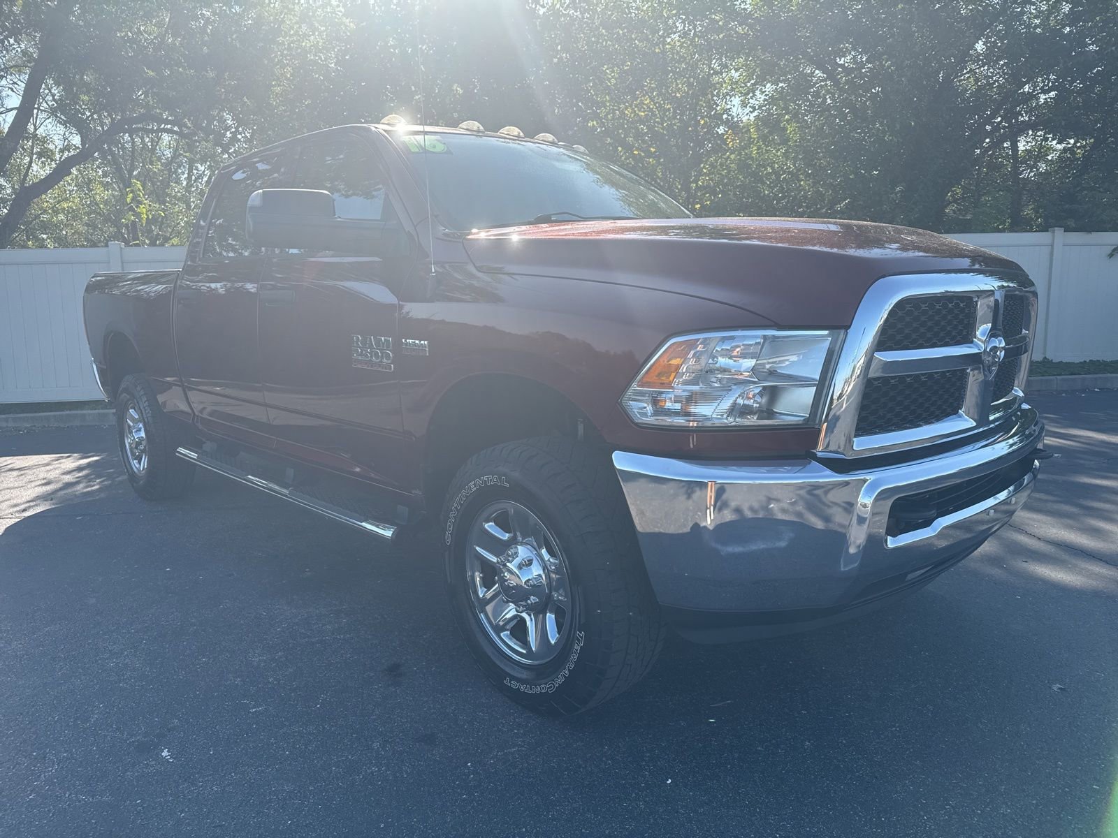 2016 Ram 2500 Tradesman photo 3