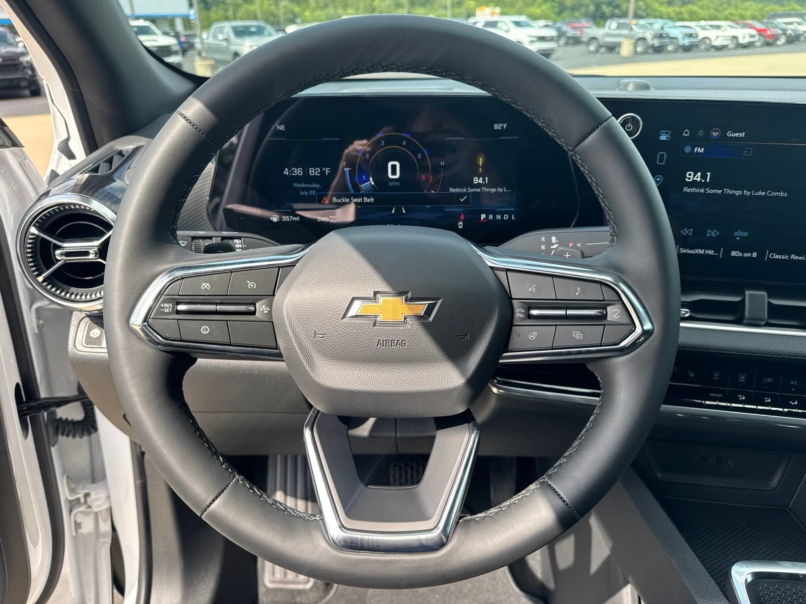 2027 Chevrolet Equinox LT - Photo 17