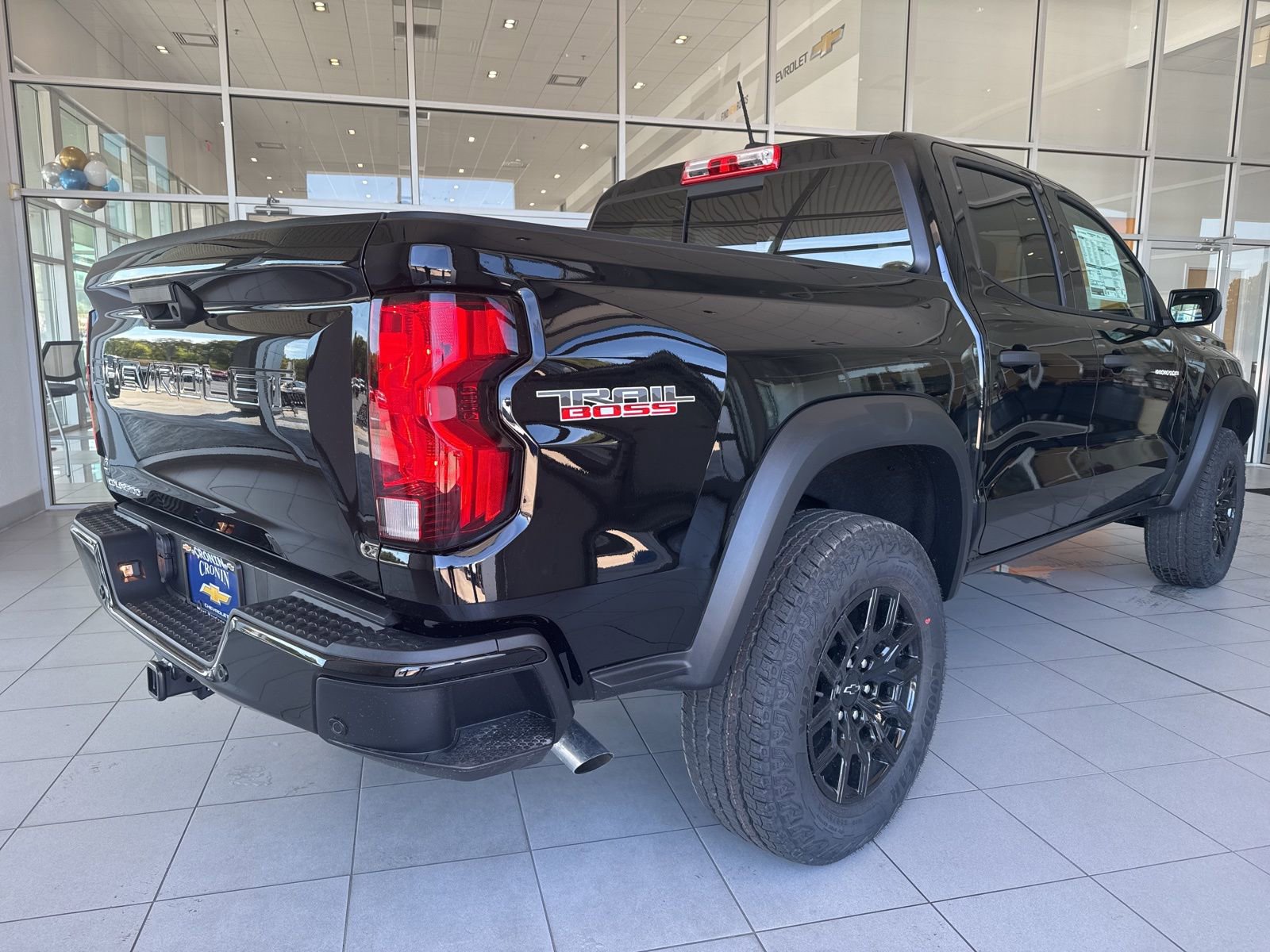 2026 Chevrolet Colorado Trail Boss photo 3