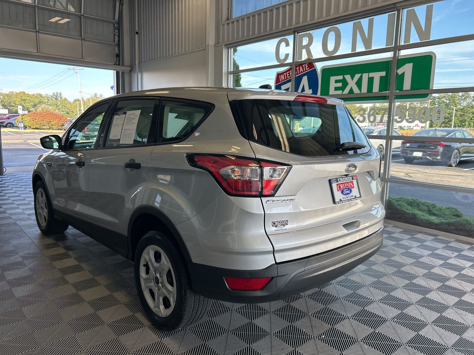 2018 Ford Escape S photo 3