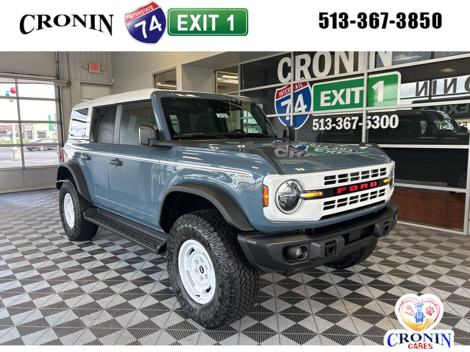 2025 Ford Bronco 4-Door Heritage Editon's photo
