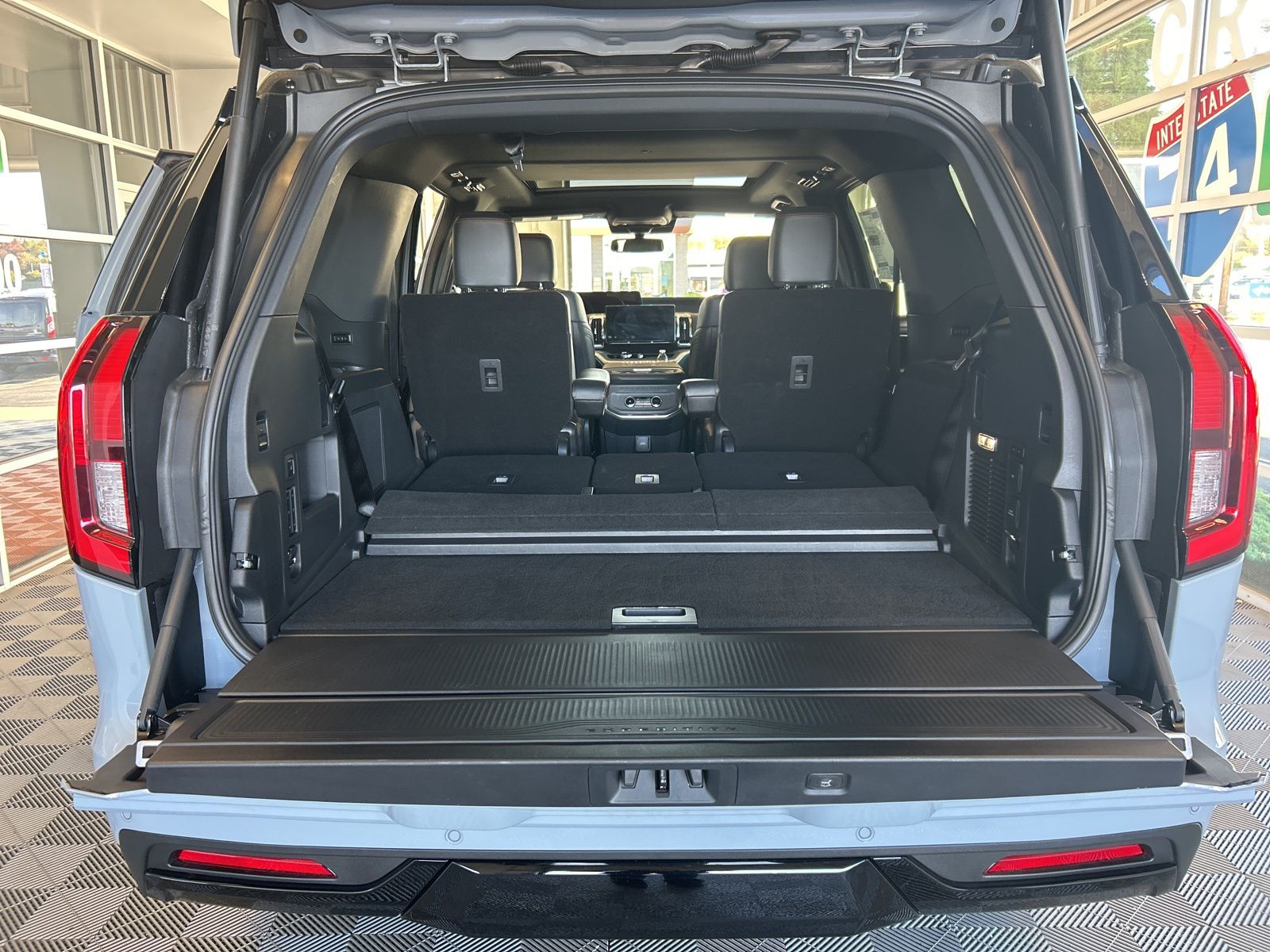 2025 Ford Expedition Tremor - Photo 12
