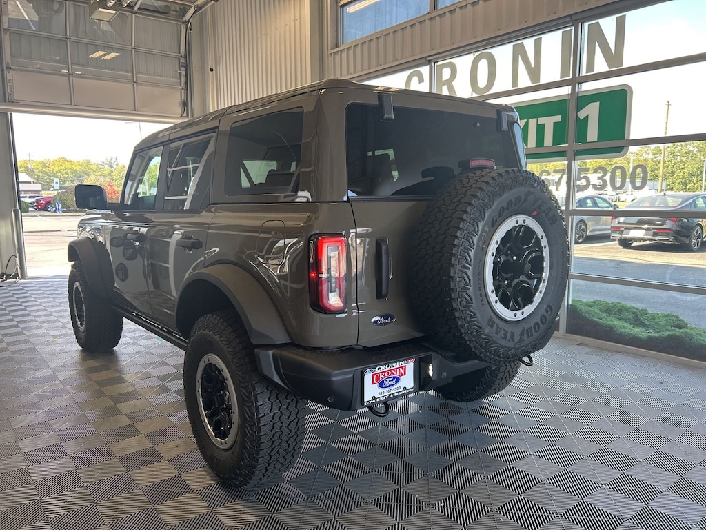 New 2025 Ford Bronco Badlands SUV