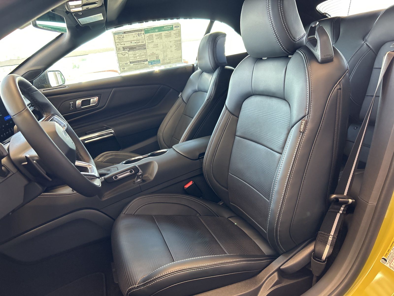 2025 Ford Mustang GT Premium Convertible - Photo 16
