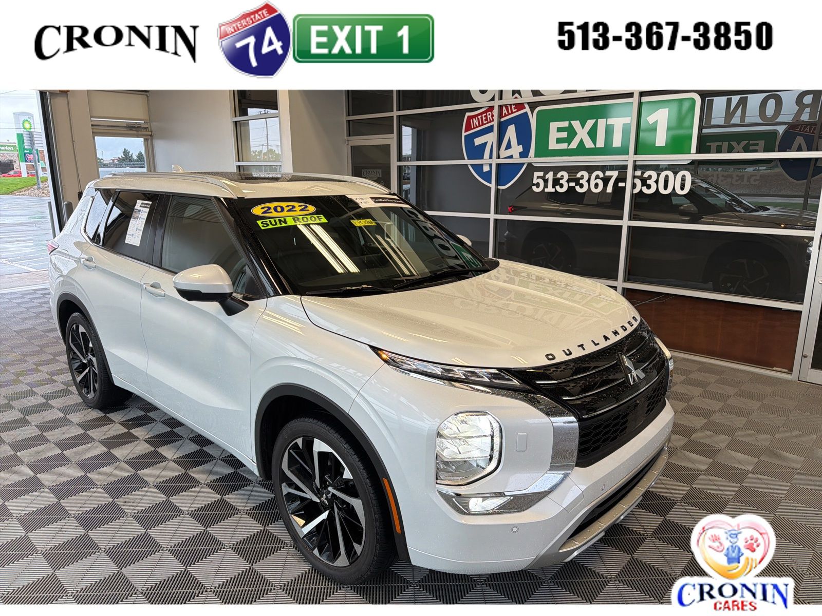 2022 Mitsubishi Outlander SEL S-AWC's photo
