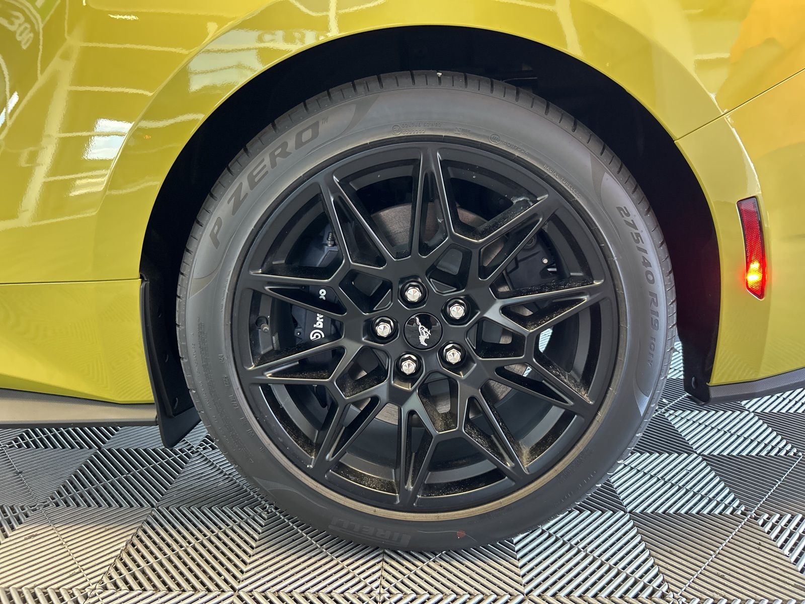 2025 Ford Mustang GT Premium Convertible - Photo 8