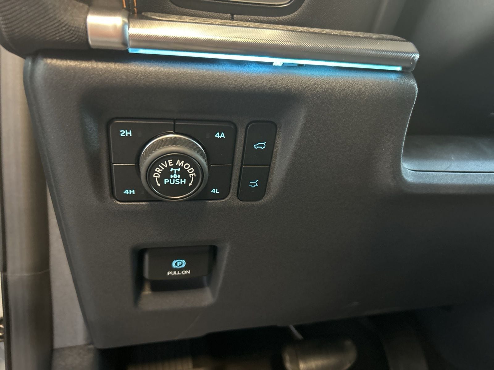 2025 Ford Expedition Tremor - Photo 23