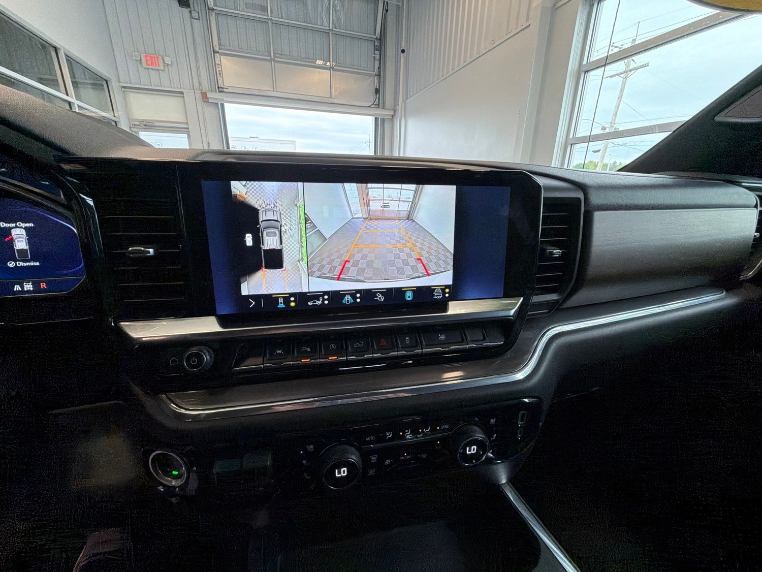 2023 Chevrolet Silverado 1500 High Country - Photo 23