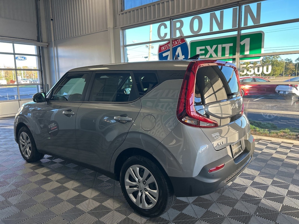 Certified 2022 Kia Soul LX Hatchback