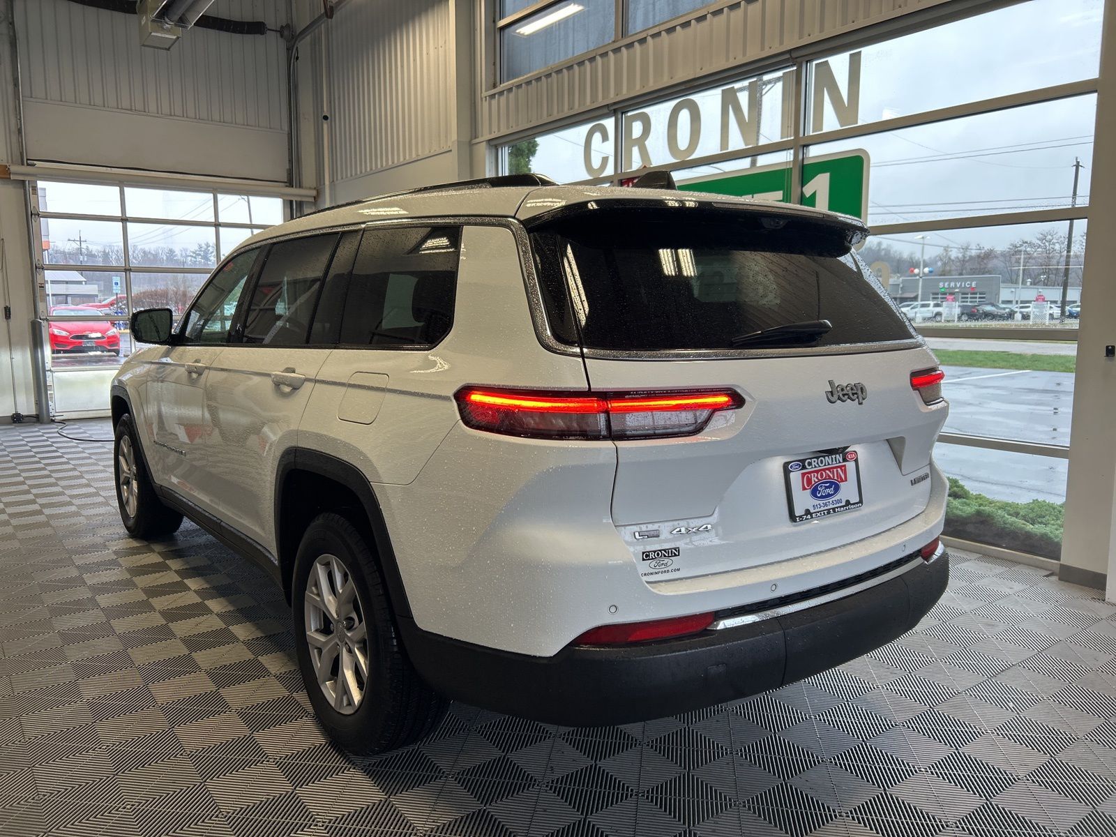 2022 Jeep Grand Cherokee Limited photo 4