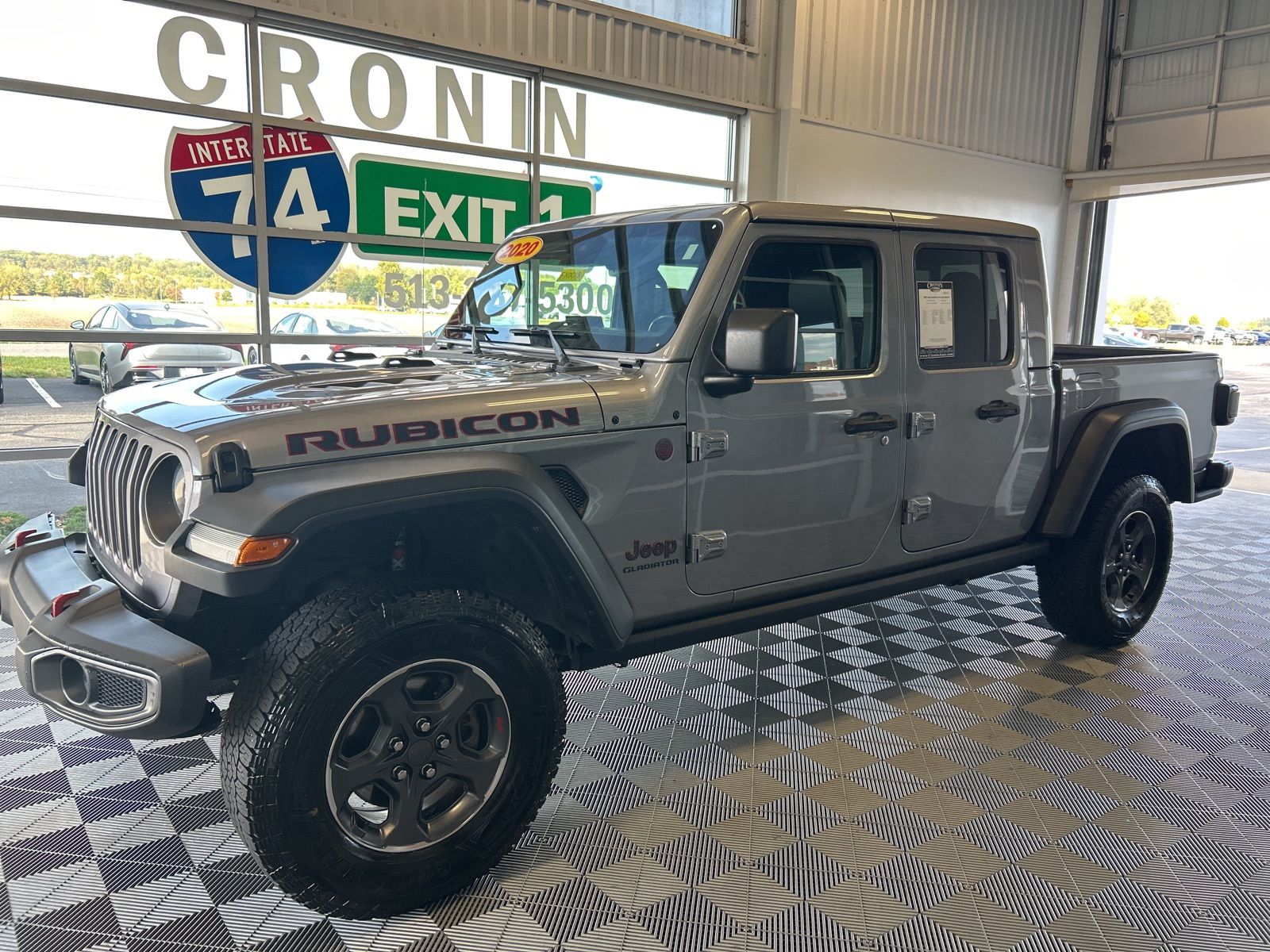 2020 Jeep Gladiator Rubicon photo 2