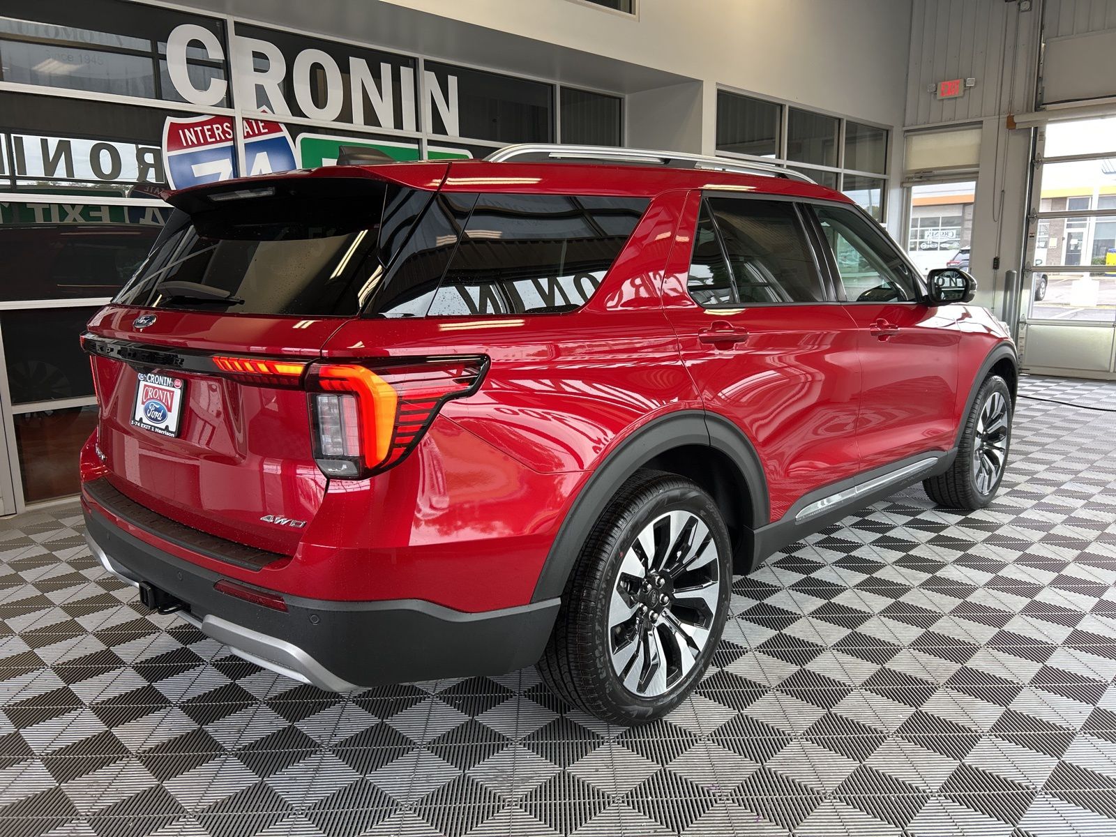 2026 Ford Explorer Platinum - Photo 6