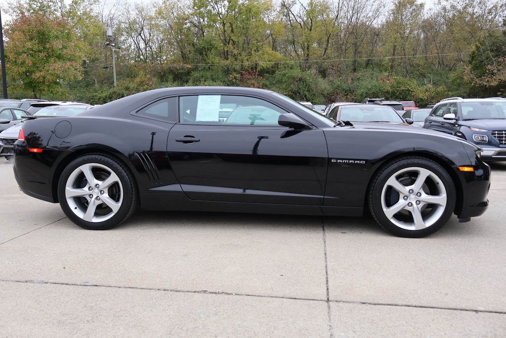 Used 2015 Chevrolet Camaro LT w/1LT Coupe