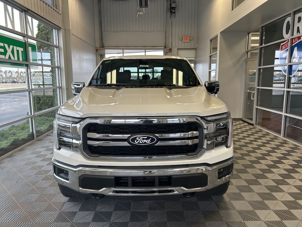 New 2025 Ford F-150 Lariat TRUCK