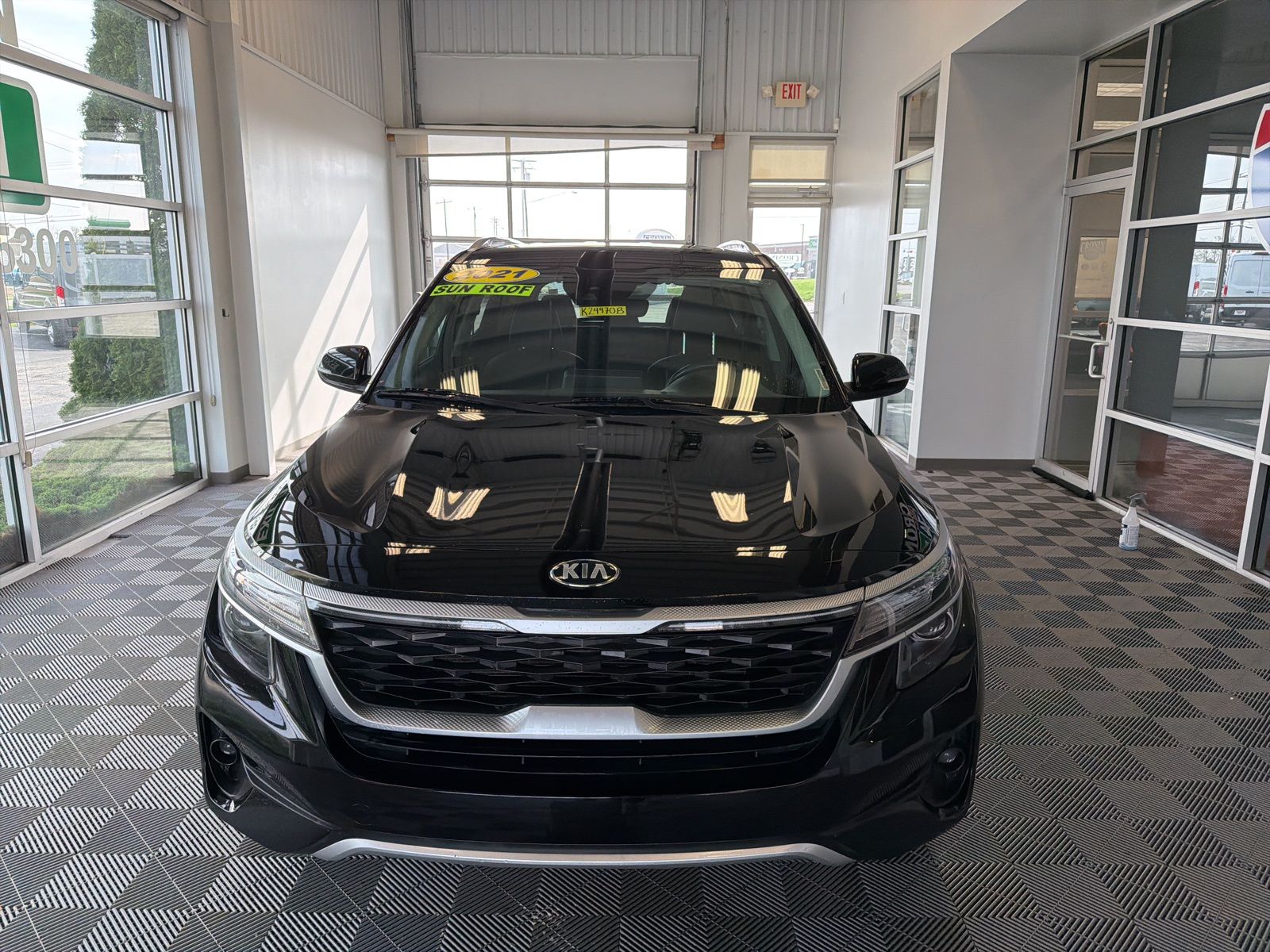 Used 2021 Kia Seltos EX with VIN KNDERCAA3M7212182 for sale in Harrison, OH