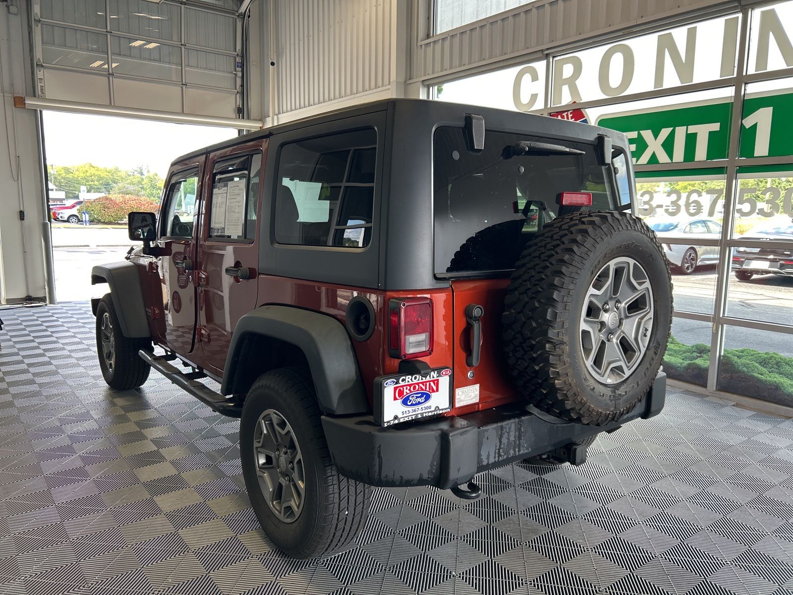 2014 Jeep Wrangler Unlimited Rubicon photo 4