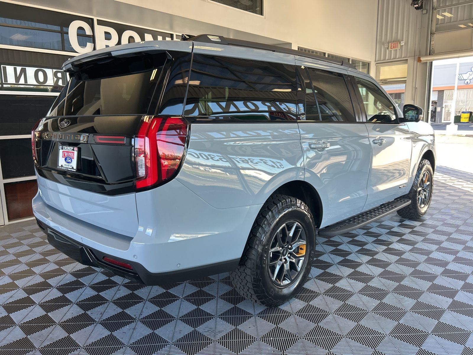 2025 Ford Expedition Tremor - Photo 6