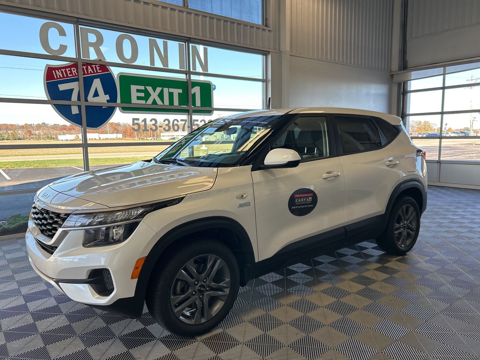 2022 Kia Seltos LX photo 3