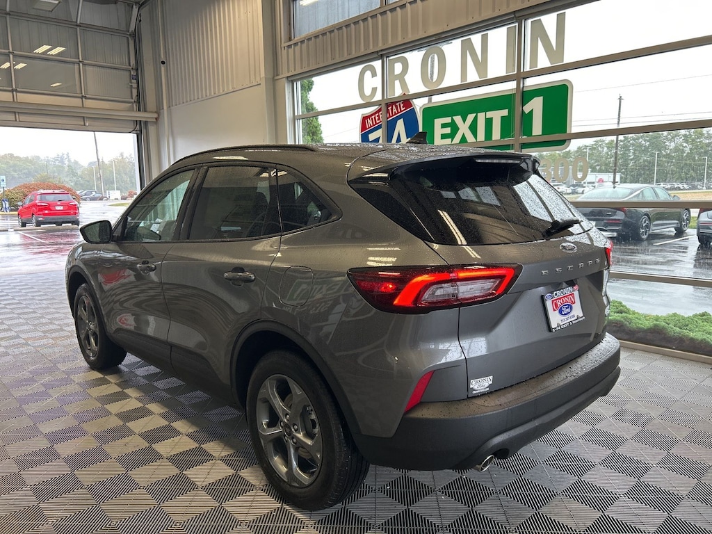 New 2026 Ford Escape ST-Line SUV