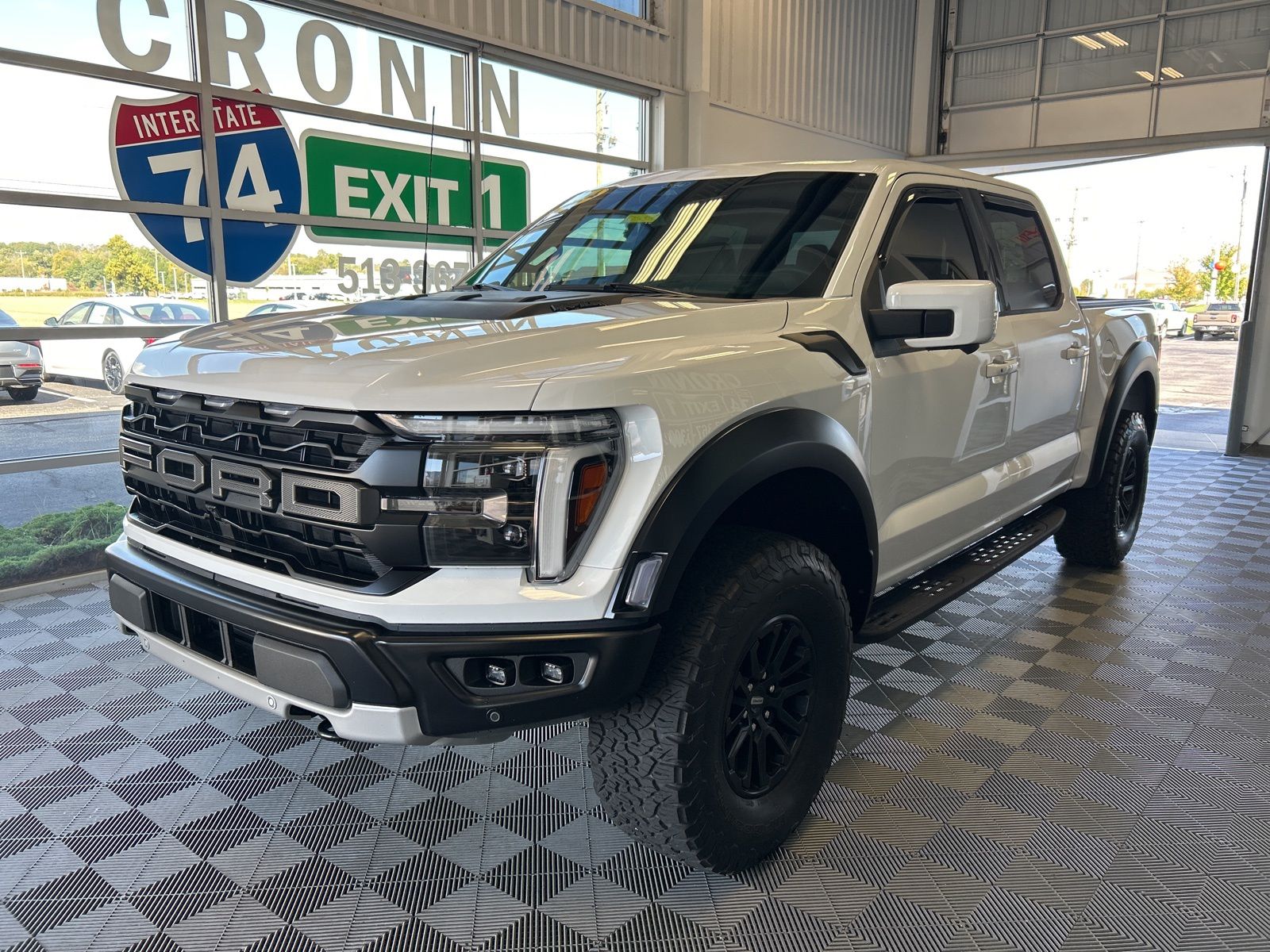 2024 Ford F-150 Raptor photo 3