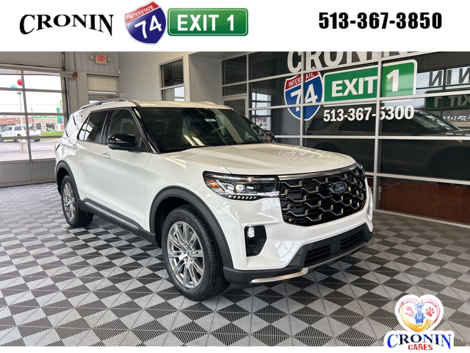 2026 Ford Explorer Platinum's photo