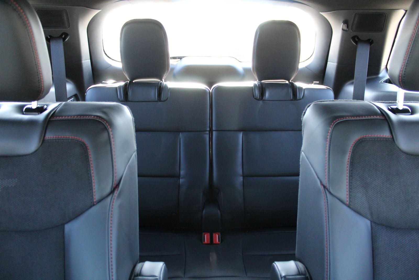 2026 Ford Explorer ST - Photo 15