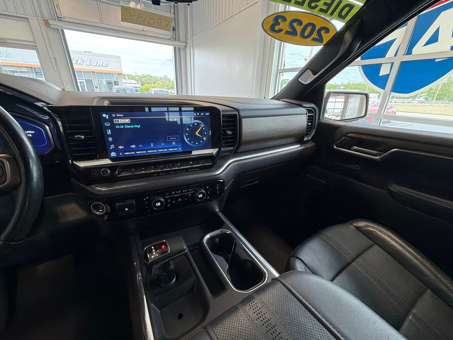 2023 Chevrolet Silverado 1500 High Country - Photo 20