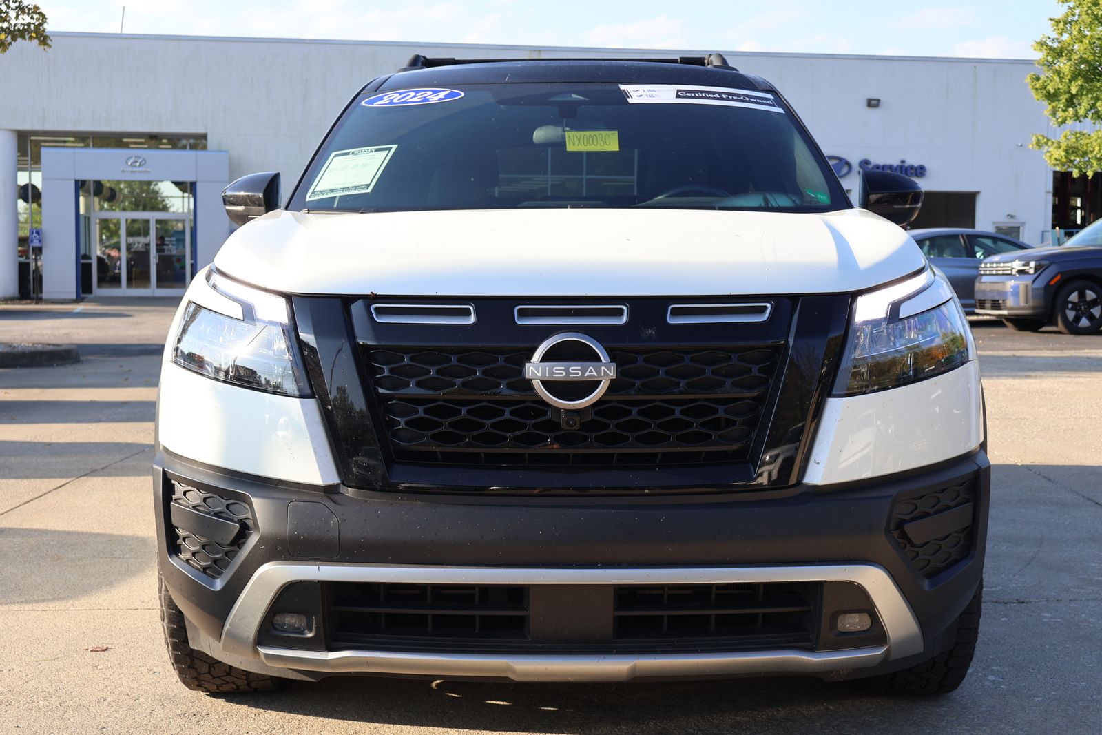 2024 Nissan Pathfinder Rock Creek photo 2